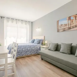 Apartamento 233 Hispalis Triana, Sevilla