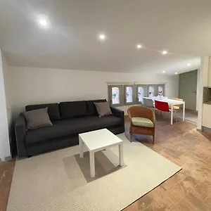 apartamento-en-el-centro-de-terrassa.catalonia-hotels.com/